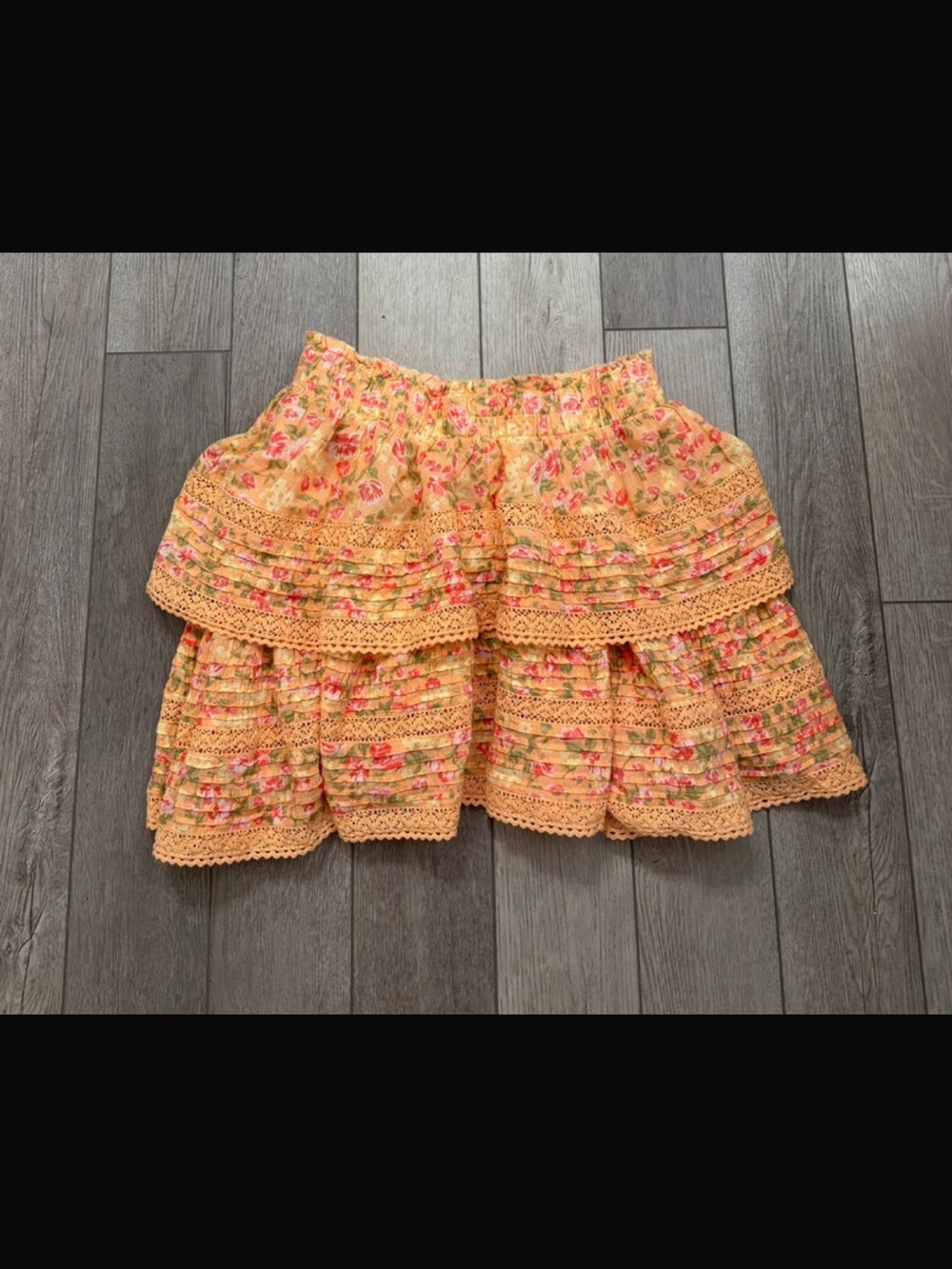 Orange Lace Around Mini Skirt Size Small